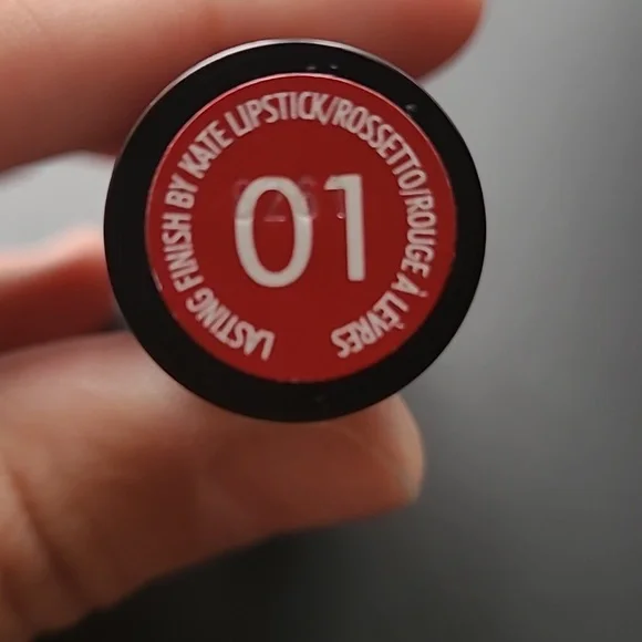 Rimmel Lasting Finish Lipstick #01 - Picture 4 of 4